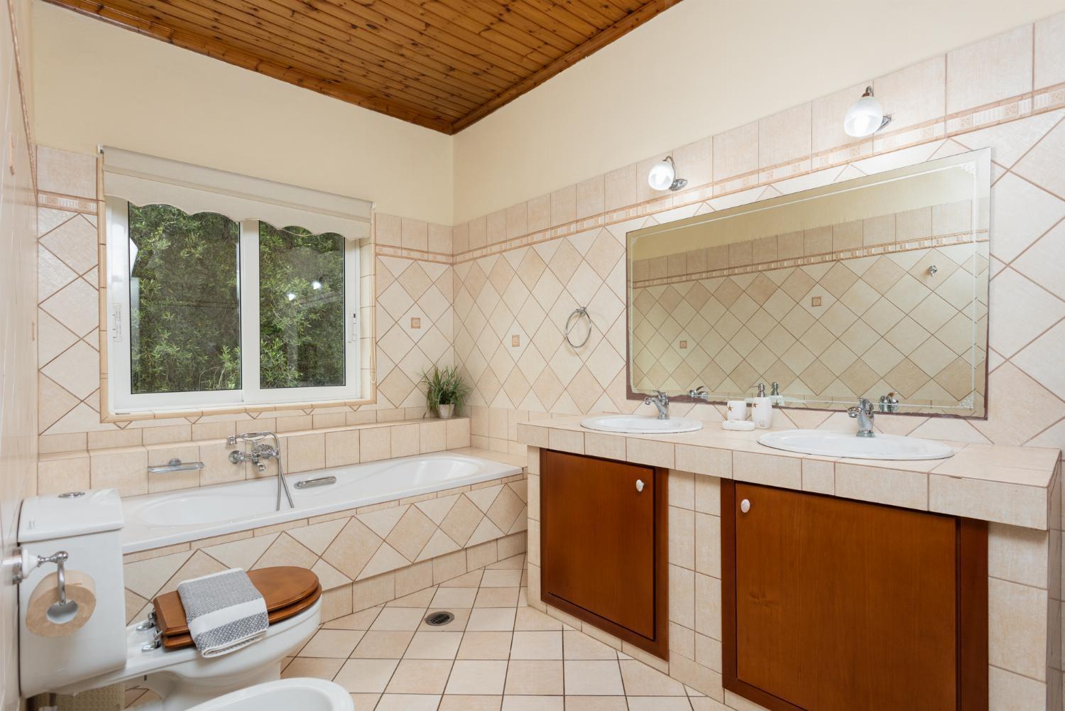 Villa Eleni Agnitsini Bagian luar foto